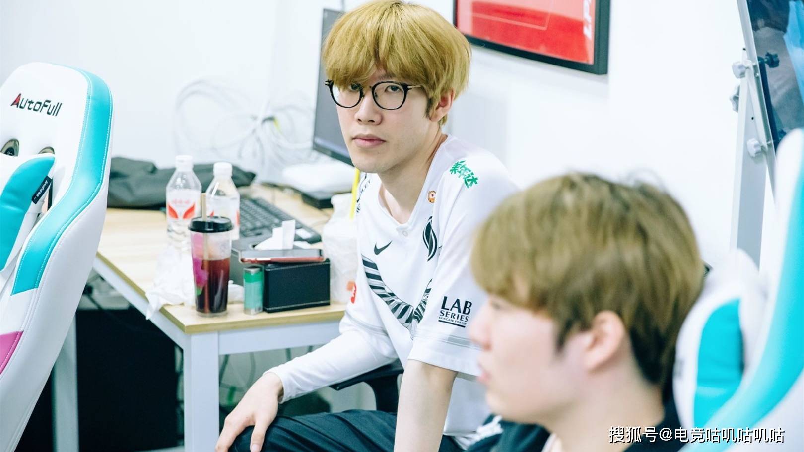 Rookie在切尔西比赛中回归赛场,爆冷引发热议!的简单介绍 Rookie在切尔西比赛中回归赛场,爆冷引发热议!的简单介绍