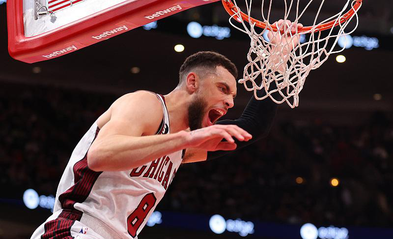 PANDA- 公牛队教练名单 